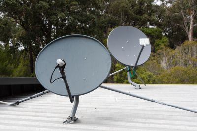 Roof-mounted Dish
